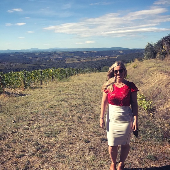 Meet your Posher, Mikki - Picture 7 of 8